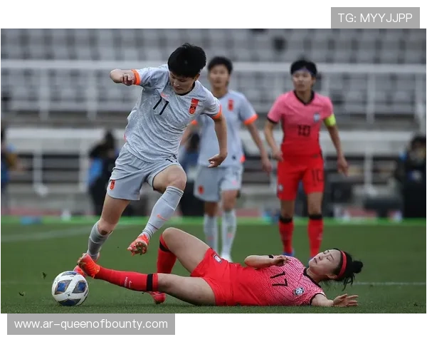 “朱钰四分钟两度遭吊射破门,中国女足门将失误成友谊赛转折点” “朱钰四分钟两度遭吊射破门,中国女足门将失误成友谊赛转折点”