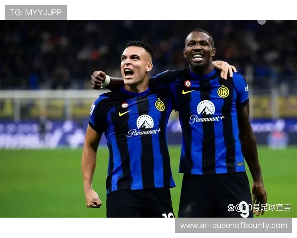 劳塔罗与图拉姆默契击掌，国米锋线搭档渐入佳境